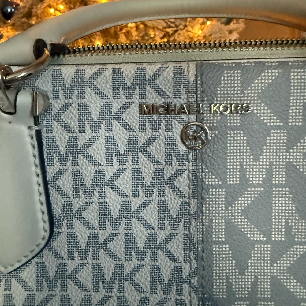Michael Kors Blue and White Satchel - Picture 2 of 5